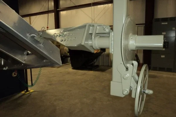 Close-up of a conveyor drive unit and take-up wheel